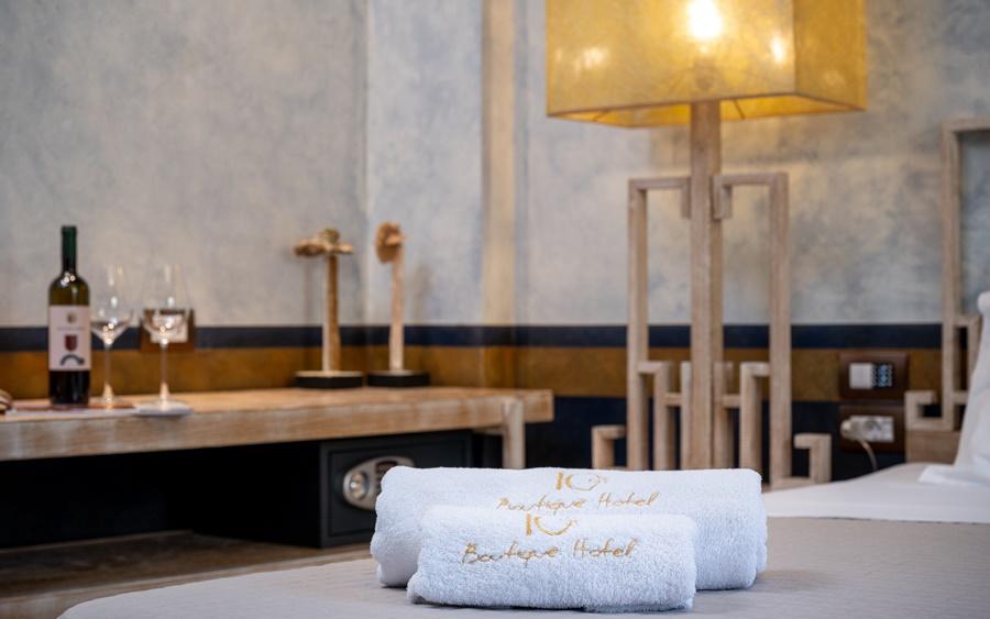 10Gr Hotel And Wine Bar - Adults Only Rhodes City Buitenkant foto